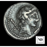 Denario de Publio Crepusio - 82 a.C - Roma - 4,15g Ag